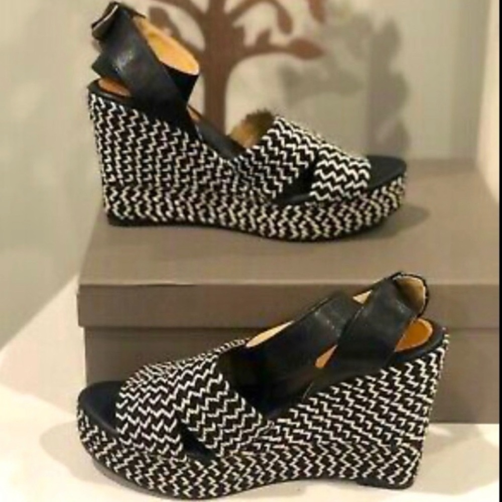 Matt Bernson Woven Espadrille Wedges Size 9